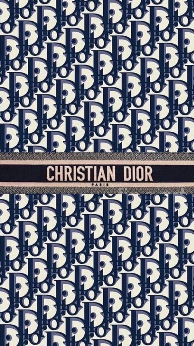 CHRISTIAN DIOR